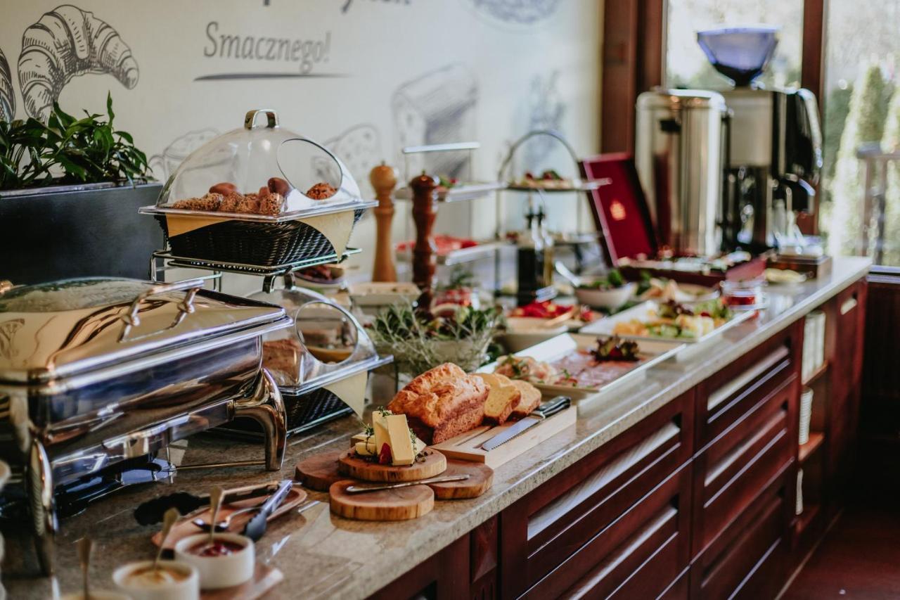 Kompleks Dąbrówka Hotel 3*