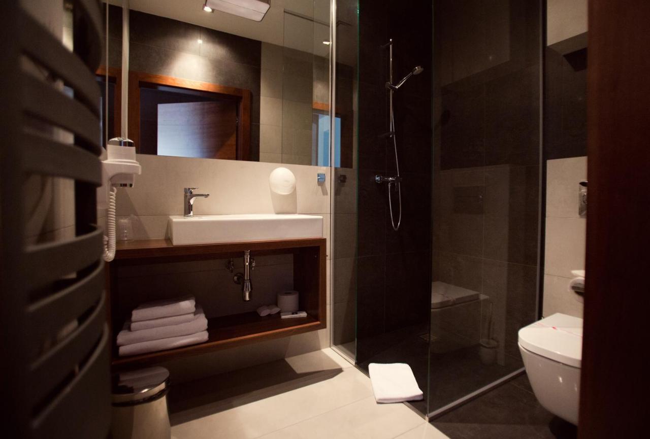 Kompleks Dąbrówka Hotel 3*