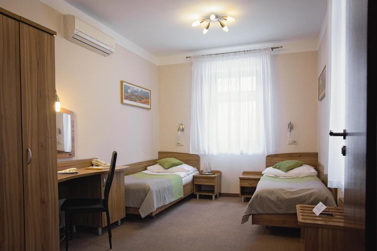 Kompleks Dąbrówka 3*